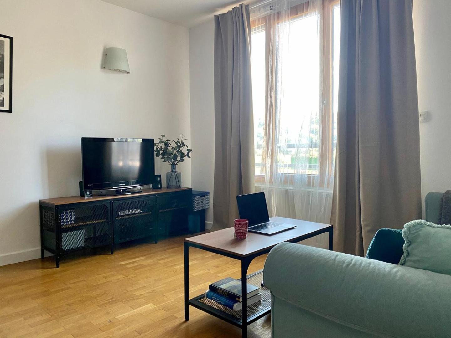 Apartmán Spacious 1Br | Near City Center & Baby-Friendly! Lyon Exteriér fotografie